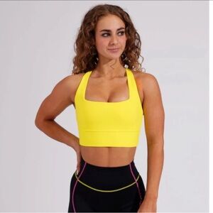 Buffbunny - Revolution Sports Bra